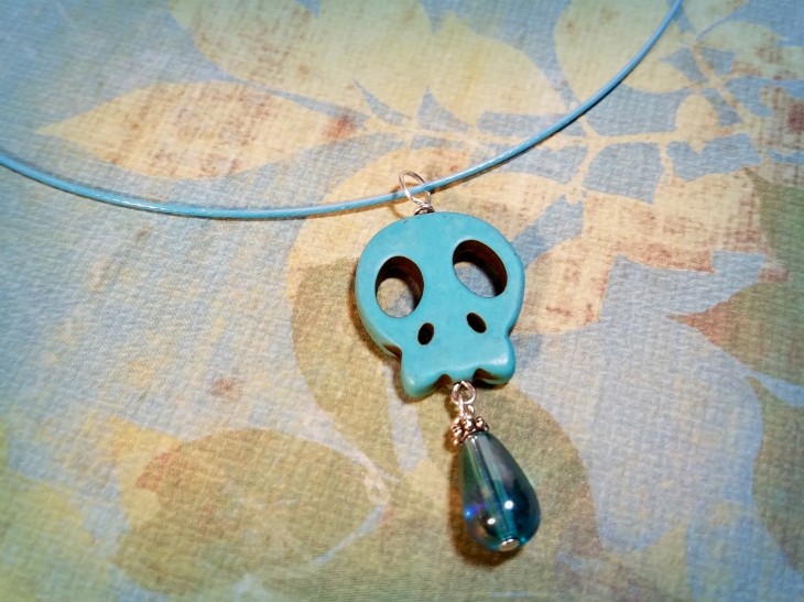 day of the dead sugar skull necklace